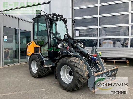 Minicargadora - Giant - g2700 x-tra hd+