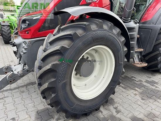 Tractor agrícola - Valtra - t234 versu Versu