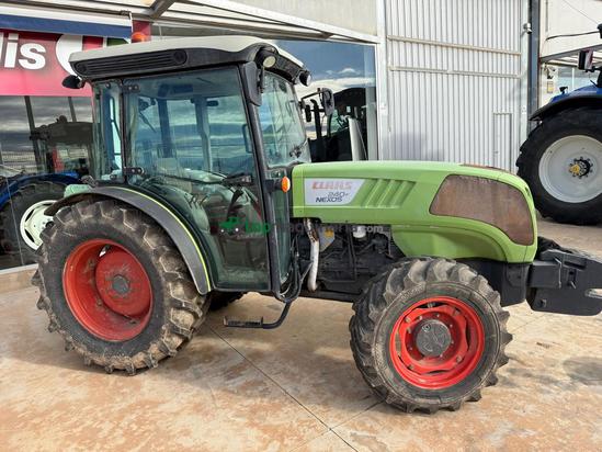 Tractor agrícola - Claas -  NEXOS 240 F