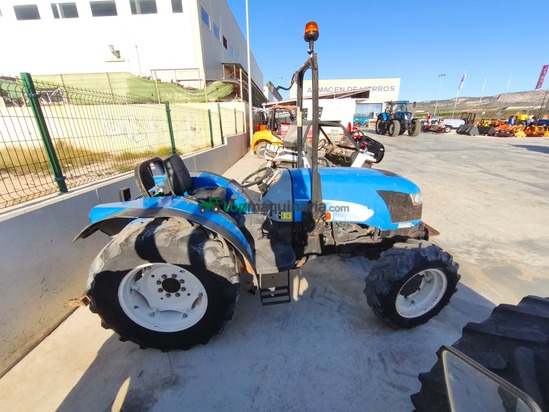 Tractor agrícola - New Holland - TD4040FR