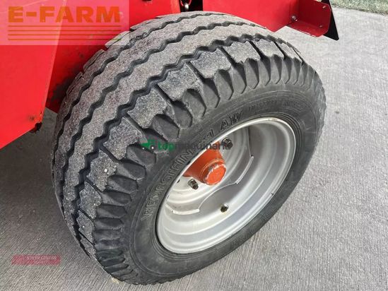 Empacadora gigant - Welger - lely rundballenpresse rp 220 master