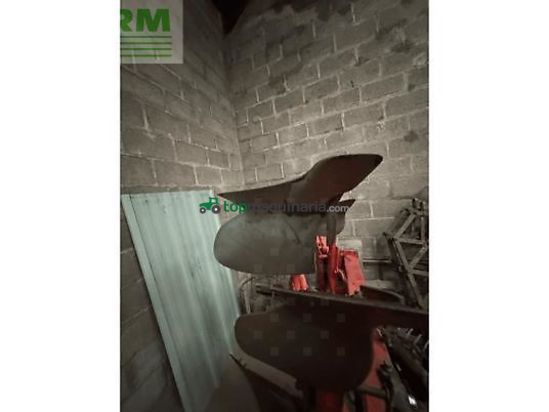Arado - Kuhn - master 100