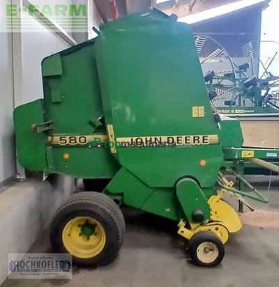 Empacadora gigant - John Deere - 580