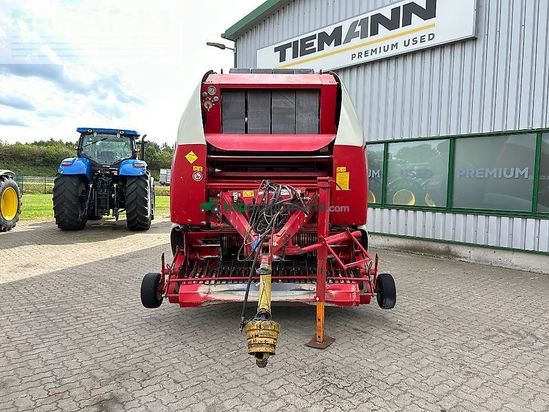 Empacadora gigant - Welger - rp 520 farmer