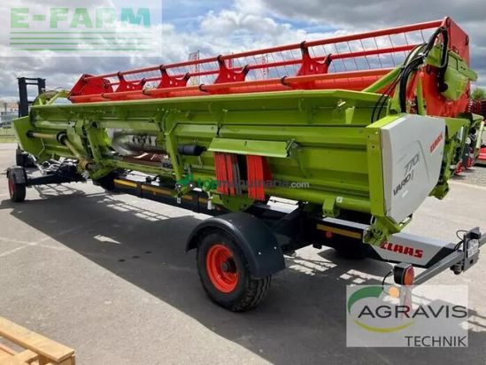 Cosechadora de Cereal - Claas - trion 730 montana