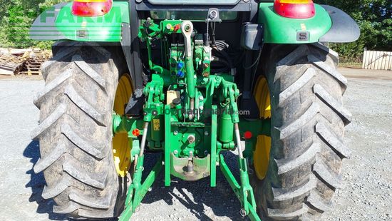 Tractor agrícola - John Deere - 5100 R