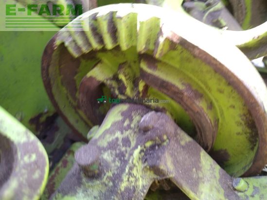 Empacadora gigant - Claas - markant 55