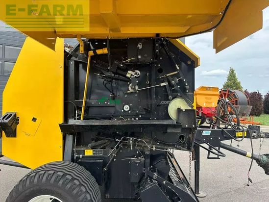 Empacadora gigant - New Holland - br6090 balenpers
