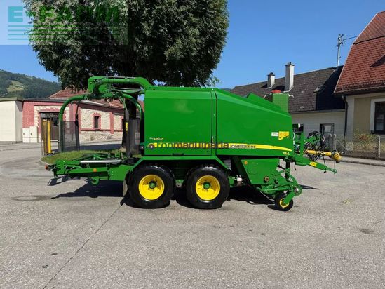 Empacadora gigant - John Deere - rundballenpresse 744