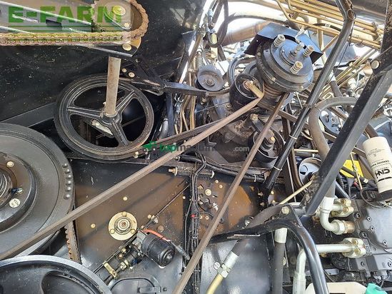 Cosechadora de Cereal - New Holland - cx 6090