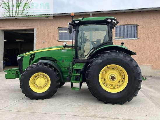 Tractor agrícola - John Deere - 8310r powr shift *motor neu*