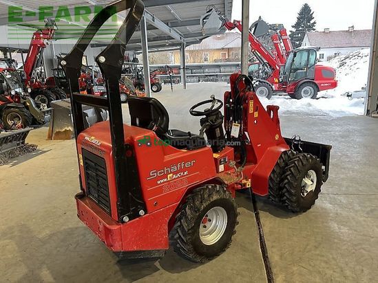 Minicargadora - Schaffer - 2028 mit hauer