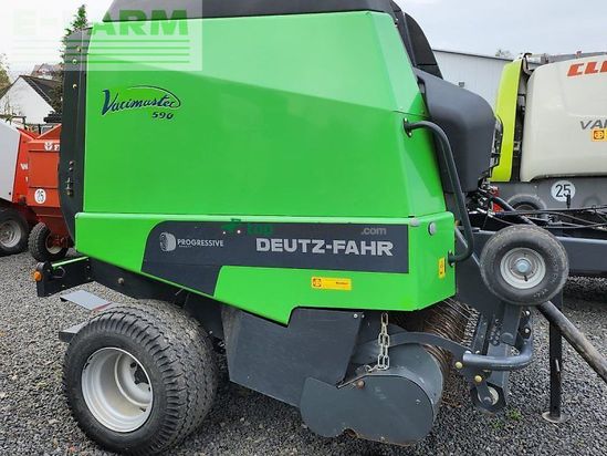 Empacadora gigant - Deutz-Fahr - vari master 590