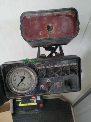 Pulverizador suspendido  hidráulico Mesolpa 1500 L