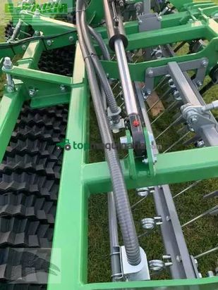 Combinado de siembra -  - grünlandstriegel mit walze , gps nachsaatgerät