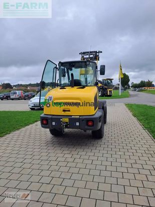 Minicargadora - New Holland - w 50 c