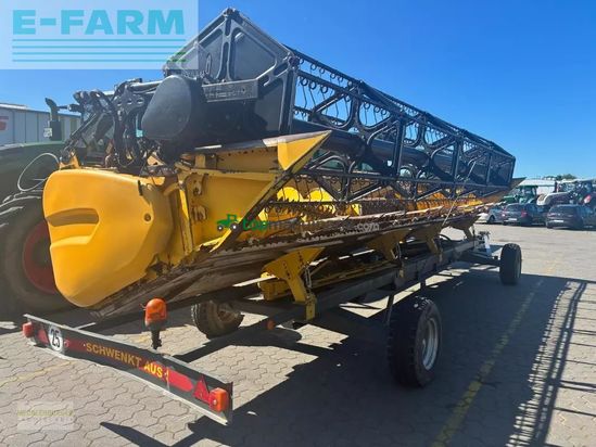 Cosechadora de Cereal - New Holland - cr 8080
