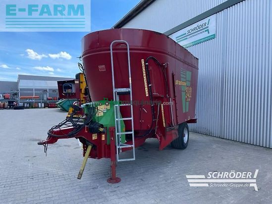 Remolqu esparcidor - Strautmann - verti mix 2401
