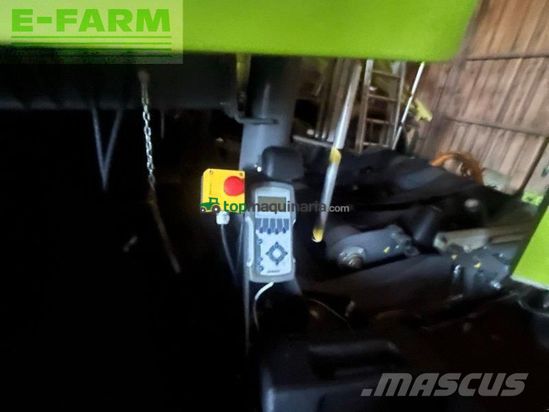 Empacadora gigant - Claas - rollant 454 rc uniwrap