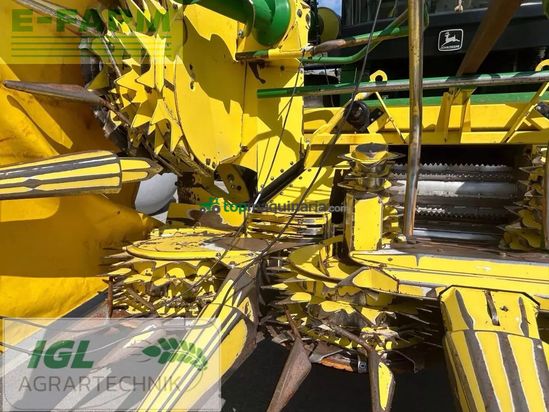Cosechadora de Cereal - John Deere - 6850