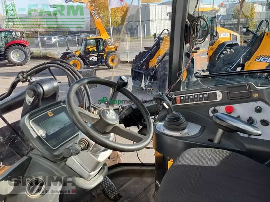 Minicargadora - JCB - 456 e ht