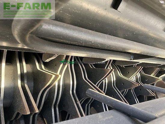 Empacadora gigant - Claas - variant 485 rc pro