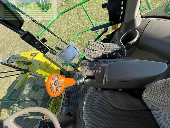 Cosechadora de Cereal - John Deere - 8300