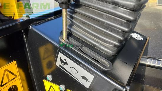 Minicargadora - JCB - 403 agri smart power