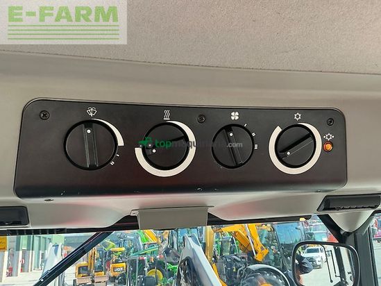 Tractor agrícola - McCormick - mc115 loader tractor (st25693)