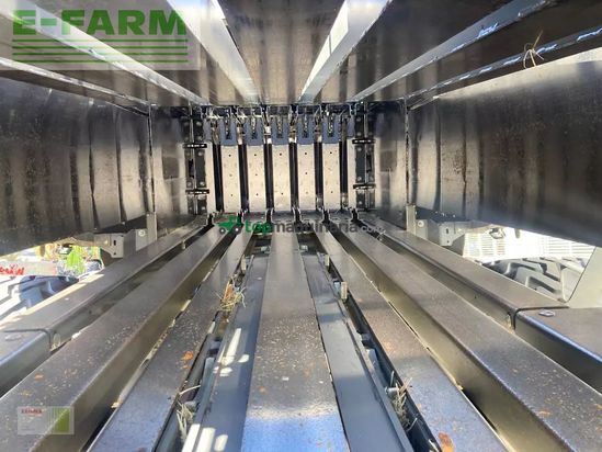 Empacadora gigant - Claas - quadrant 5200 fc tandem