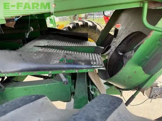 Cosechadora de Cereal - John Deere - t560
