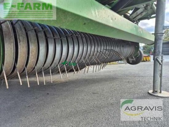 Empacadora gigant - Krone - comprima cf 155 xc