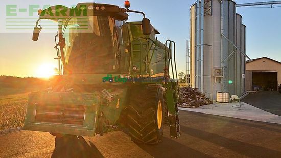 Cosechadora de Cereal - John Deere - t550 hm