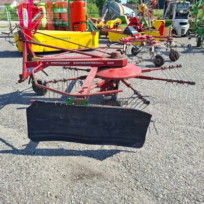 Rastrillo -  - Schwader / SK 300