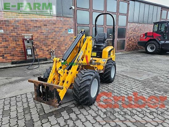 Minicargadora - JCB - 403 wls