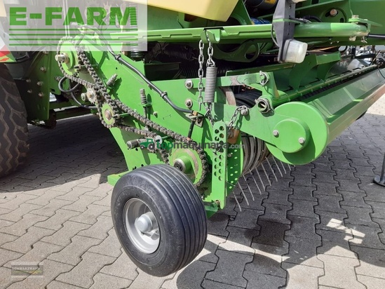 Empacadora gigant - Krone - comprima cv 150 xc