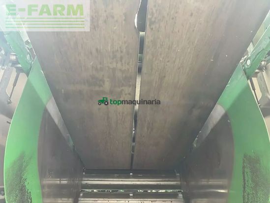 Empacadora gigant - John Deere - v461r hc25