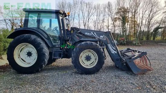 Tractor agrícola - Valtra - n 121