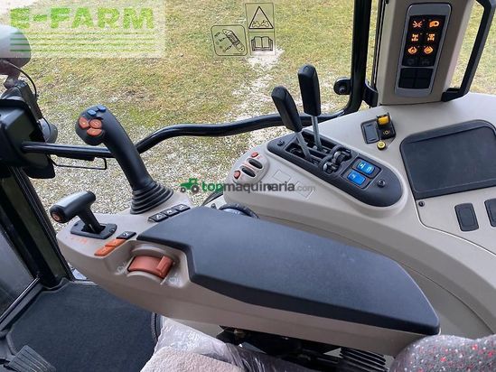 Tractor agrícola - Massey Ferguson - 5611 + stoll fz 20 frontlader