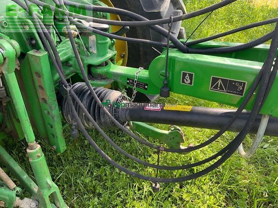 Empacadora gigant - John Deere - f441m