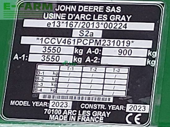 Empacadora gigant - John Deere - v461m