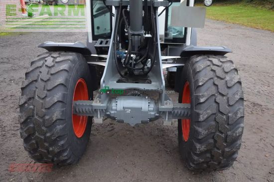 Minicargadora - Claas - torion 535
