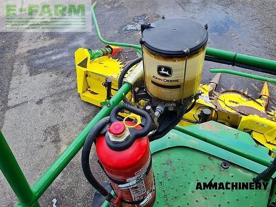 Cosechadora de Cereal - John Deere - 7700 including kemper 375