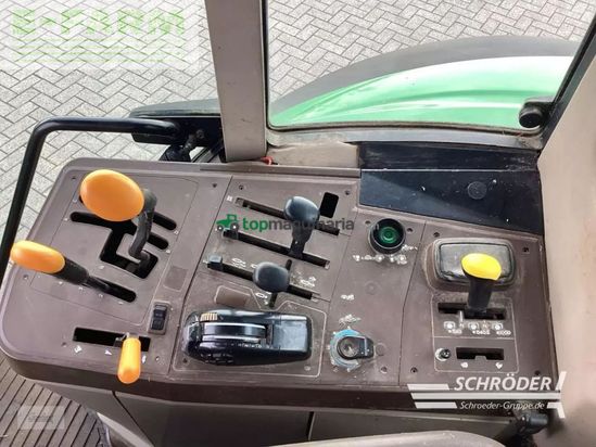 Tractor agrícola - John Deere - 6520