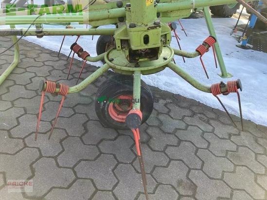 Henificador - Claas - volto 670h