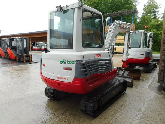 Excavadora - Takeuchi - tb 235 (3.605kg) powertilt hydr. sw + 3 löffel