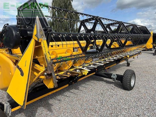 Cosechadora de Cereal - New Holland - cx 8040