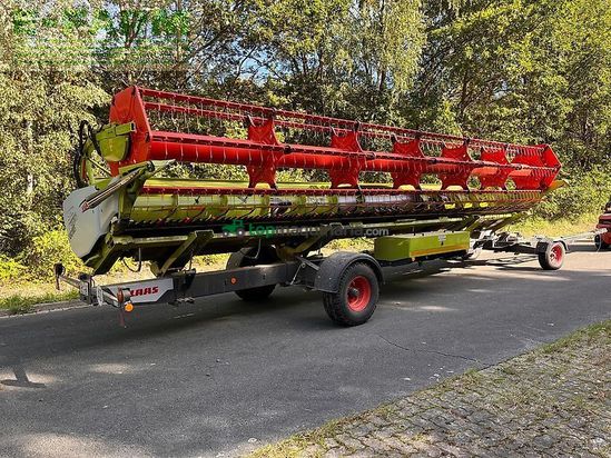 Cosechadora de Cereal - Claas - trion 750 montana allrad mit vario 930