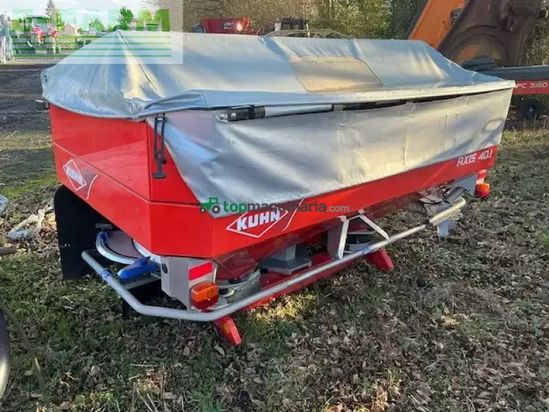 Esparcidor - Kuhn - axis401ct25