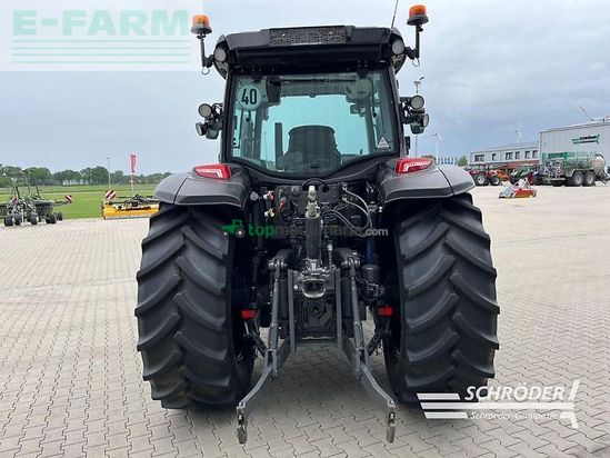 Tractor agrícola - Valtra - g 135 a